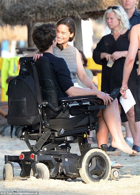 Emilia Clarke Spotted on Set: Game of Thrones Star Adjusts to Crutches