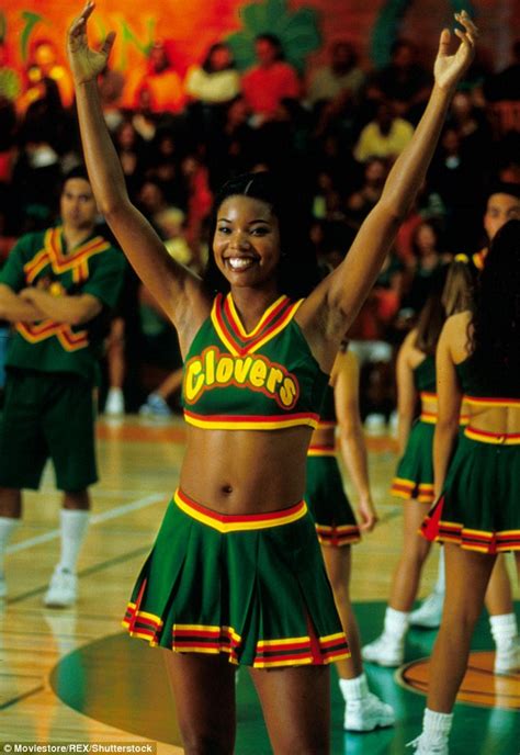 Gabrielle Union plays the cheerleader at husband Dwyane Wade's ...