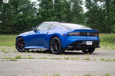 2023 Nissan Z Brings Some Old-School Flavor - CNET