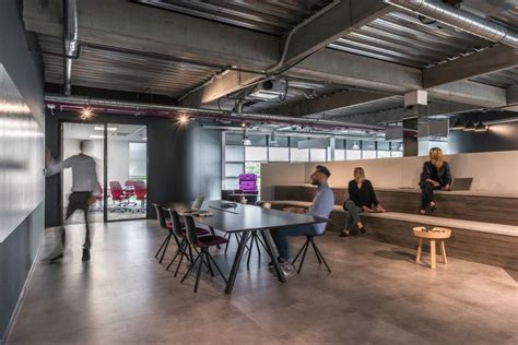 Airbus Offices - Toulouse | Office Snapshots | Corporate office design, Office design, Office ...