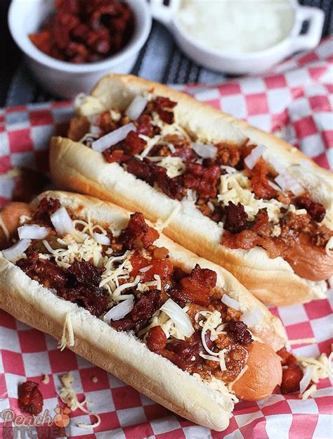 CDO Bacon Chili Dog - The Peach Kitchen | Recipe | Bacon chili, Peach ...