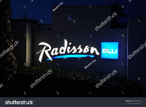 55 Radisson blu waterfront hotel Images, Stock Photos & Vectors ...