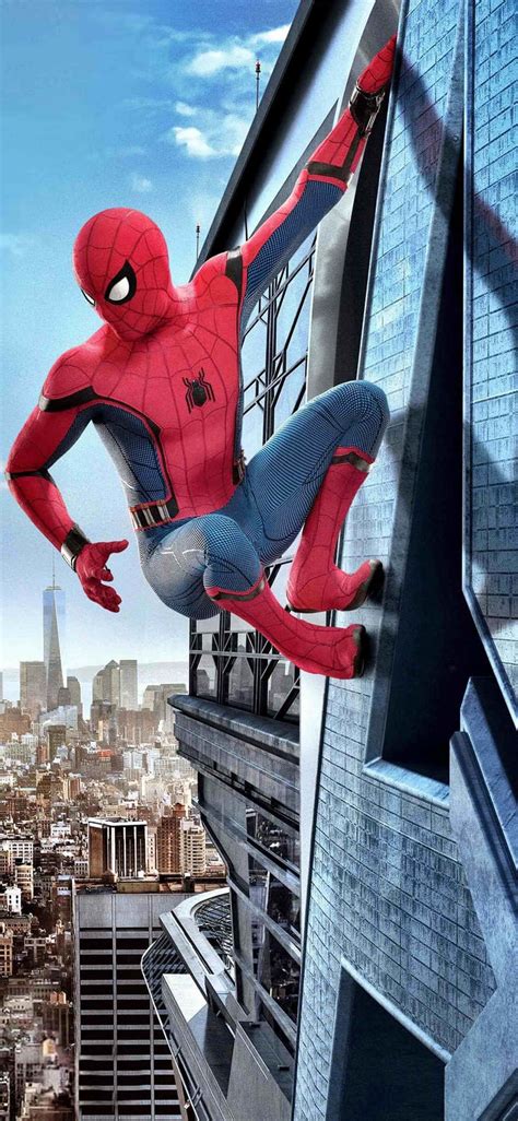 Download Peter Parker Saves the Day in 'Spider-Man Homecoming ...