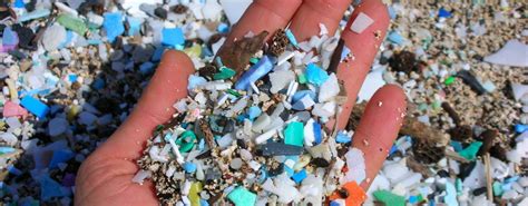 Students Invent Machine to Harvest Microplastic from Beaches - Core77