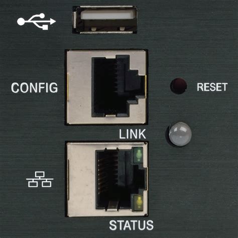 Single-Phase Switched PDU 120V, 24 5-15/20R Outlets, 10-ft Cord, TAA | Eaton