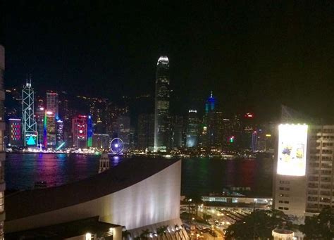 A Perfect Harbour View Hotel in Hong Kong — The Most Perfect View