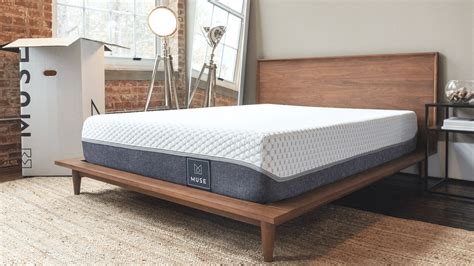 Best Cooling Memory Foam Mattress for Hot Sleepers: Reviews and Buyer's ...