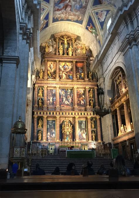 Interior of Basílica Monasterio San Lorenzo Escorial, Spain