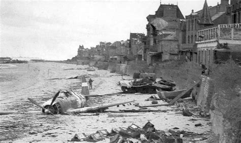Then and now in pictures: 70 years later, Normandy's beaches retain memory of D-Day invasion ...