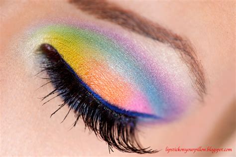 Rainbow Makeup Look - Lipstick on your pillow | Makeup, Beauty and ...