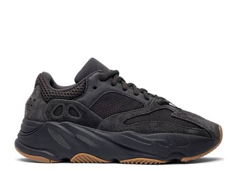 Yeezy Boost 700 "utility Black Gum Bottom" - Adidas - fv5304 - utiblk ...