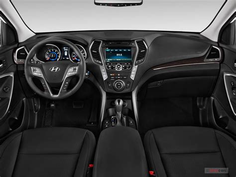 2016 Hyundai Santa Fe: 208 Interior Photos | U.S. News