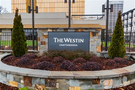 Westin Chattanooga Exterior Signage