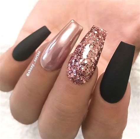 10 Elegant Rose Gold Nail Designs | Ecemella