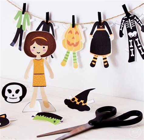 Halloween Paper Dolls | Halloween themed paper, Paper dolls, Halloween ...