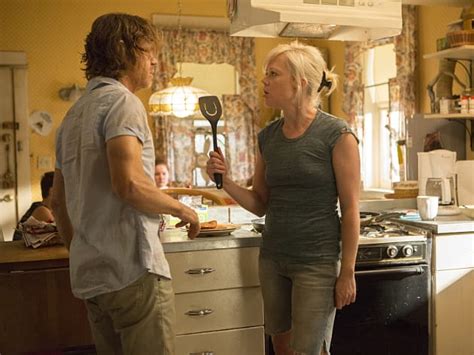 Shameless Season 5 Episode 6 Review: Crazy Love - TV Fanatic