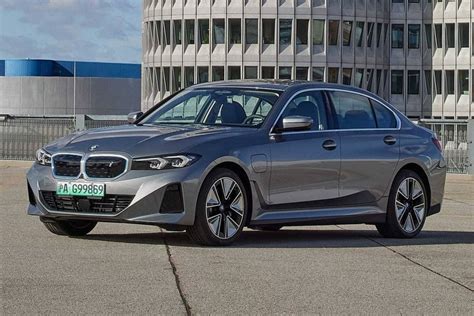 BMW i3 2023 : de retour en Chine et sous une nouvelle forme - Autoaubaine.com