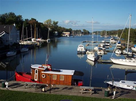 Day Tripping Ontario: Picton Harbour Inn - Picton, Ontario