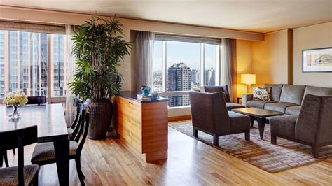 Seattle Hotel Rooms & Suites with Hot Tub | Grand Hyatt Seattle