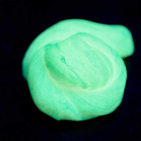 Glow in the dark slime - how to make glow in the dark slime