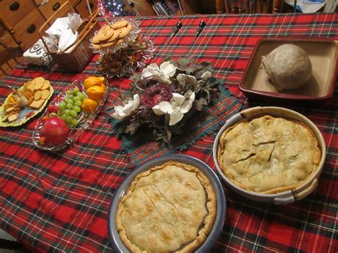 Homestead Wannabes: "Hogmanay" - A Scottish New Year Celebration