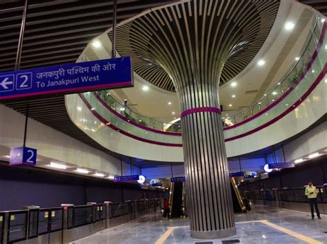 Delhi Metro Magenta Line: Kalkaji Mandir-Janakpuri West stretch ...