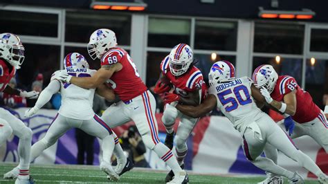 Photos: Patriots vs. Bills Week 13