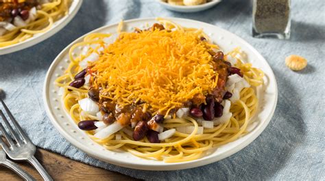 Skyline Chili Is A Spicy And Sweet Ode To Cincinnati