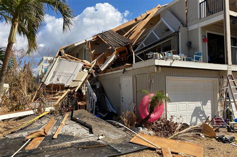 Hurricane Ian's aftermath still felt in Florida one week later: photos