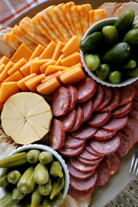 How to Make a Cheese Platter with Summer Sausage