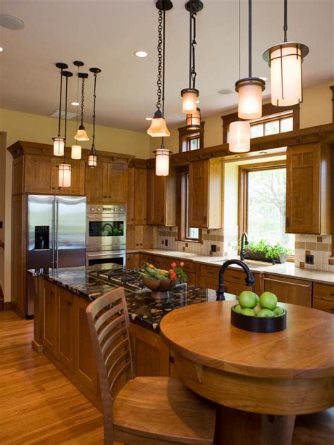 Choosing the Right Kitchen Island Lighting: Style and Function