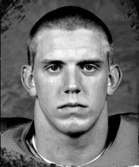 James Laurinaitis: Ohio State Football Bio & Stats ('05-08) | Buckeye ...