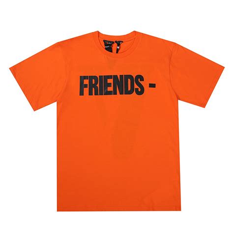 かんたんラ vlone Lサイズの通販 by AK's shop｜ラクマ frends Tシャツ どございま