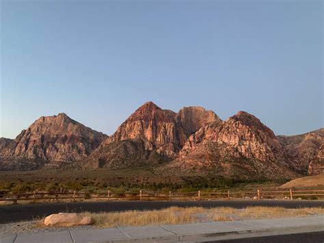 Red Rock Canyon Scenic Drive: The Most Beautiful Drive in Vegas