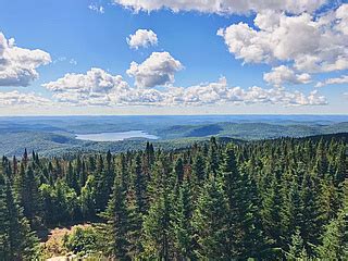 Quebec mountains | peakery