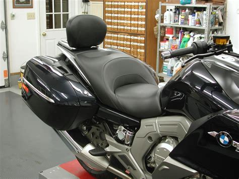 Passenger back rest - BMW K1600 Forum : BMW K1600 GT and GTL Forums