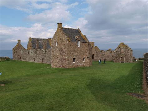 Medieval Britain: Dunnottar Castle. History, Facilities and Opening Hours.