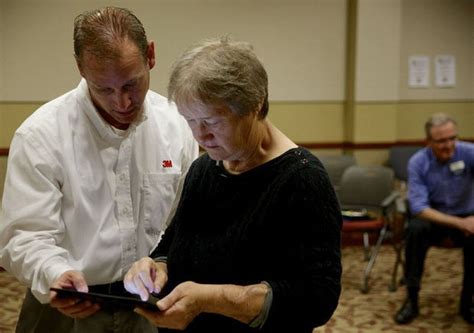 3,100 Washington County library users try new e-book app during first ...