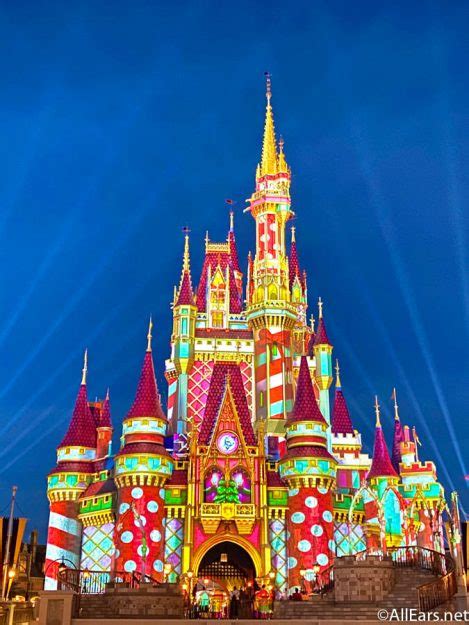 PHOTOS and VIDEOS! Cinderella Castle’s Holiday Projections Debut at Magic Kingdom! - AllEars.Net