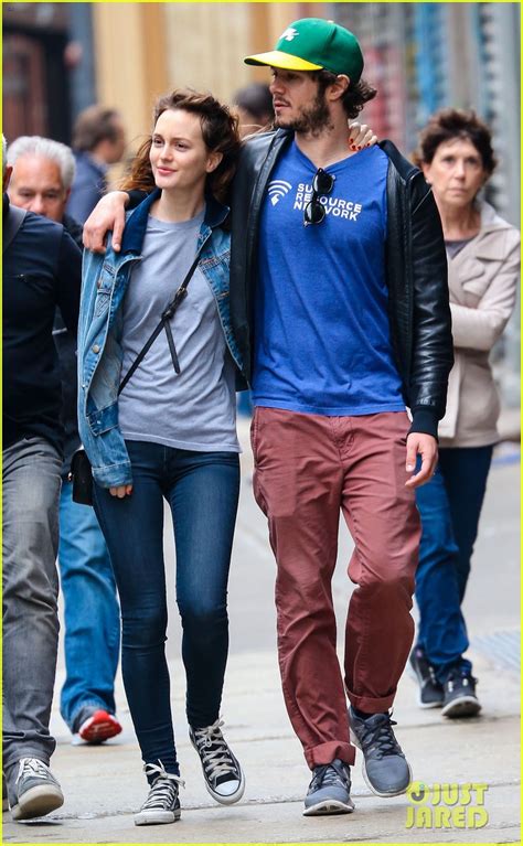 Leighton Meester & Adam Brody Are the Cutest Couple in NYC!: Photo 3114589 | Adam Brody ...