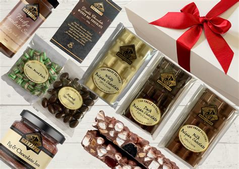 Chocolate Lovers Gourmet Hamper - The Treat Factory