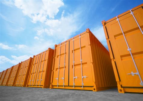 Reasons to Use Storage Containers for Corporate Moves | Great Lakes Kwik Space