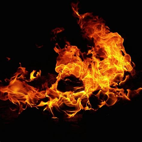 Alleged witches, wizards burnt to death in Oku, Cross River - Daily ...