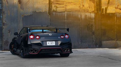 Nissan GT-R Desktop Wallpapers on WallpaperDog