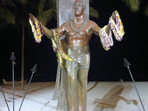 Duke Kahanamoku Statue in Honolulu, United States | Sygic Travel