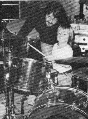 John Bonham and his son, Jason. Early 1970s. : OldSchoolCool