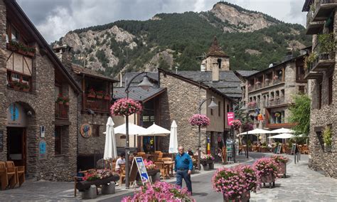 Living in Andorra Forums and Social Groups | Andorra Guides