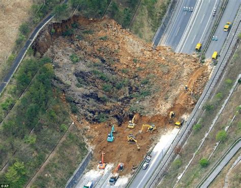 Landslides from the Kumamoto earthquake in Japan - The Landslide Blog ...