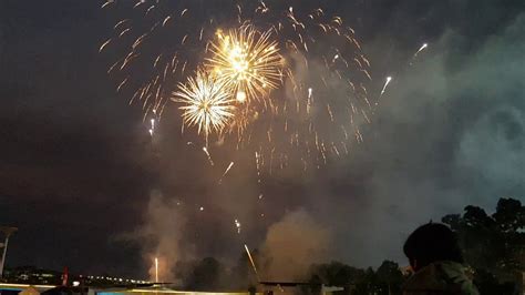 Adelaide, SA, 2020 fireworks - YouTube