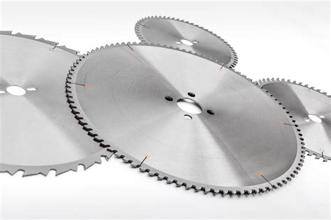 High precision circular saw blades with carbide tips - WALTER Precision Circular Saw Blades